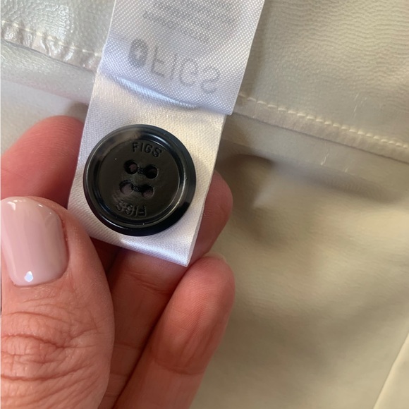 FIGS Coro Raincoat XS Beige Waterproof Medical Jacket Nurse Scrub Jacket Stretch - Picture 14 of 14